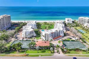 1465 Gulf Of Mexico Dr #402, LONGBOAT KEY