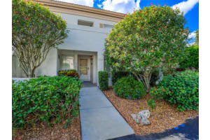 5204 Wedgewood Ln #77, SARASOTA