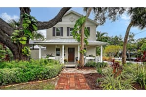 1685 6th St, SARASOTA 1685 6th St, SARASOTA