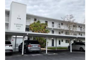 775 John Ringling Blvd ## 33, SARASOTA