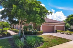 8248 Varenna Dr, SARASOTA