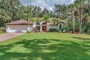 8704 Misty Creek Dr, SARASOTA