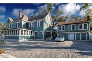 304 15th St W, BRADENTON 304 15th St W, BRADENTON