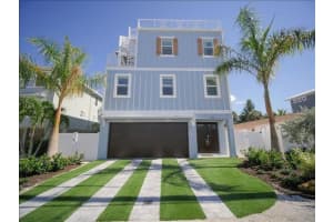 2305 Avenue C, BRADENTON BEACH