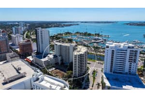 5225 Blue Crush, BRADENTON