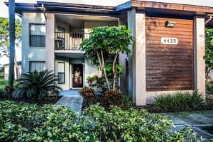 4425 45th Ave W #101, BRADENTON
