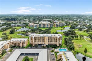 4460 Fairways Blvd #404, BRADENTON