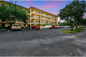 515 30th Ave W #h210, BRADENTON 515 30th Ave W #h210, BRADENTON