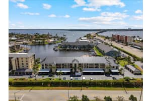 4719 Se 17th Pl #208, CAPE CORAL