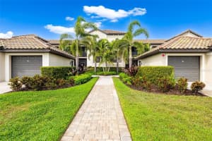 5694 Palmer Cir #204, LAKEWOOD RANCH