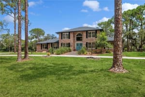7401 S Gator Creek Blvd, SARASOTA