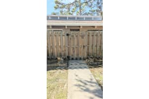 500 N Jefferson Ave #b2, SARASOTA