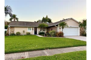 802 Woodhill Ct, PALM HARBOR