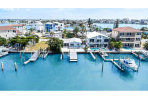 360 145th Ave E, MADEIRA BEACH 360 145th Ave E, MADEIRA BEACH