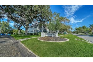 1701 Southwood St #1701, SARASOTA