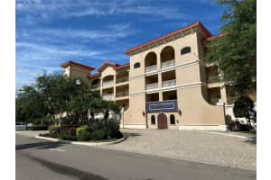 7710 Lake Vista Ct #401, LAKEWOOD RANCH