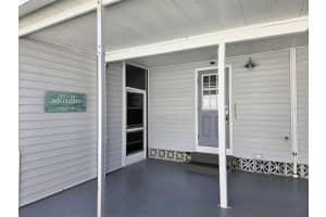 415 Oakwood Blvd W, SARASOTA