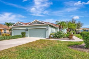 4107 Bridlecrest Ln, BRADENTON