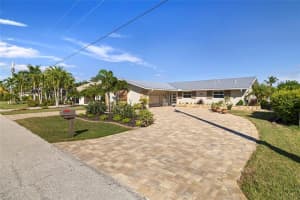 440 Norma Ct, PUNTA GORDA