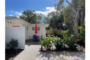 828 S Tuttle Ave #b, SARASOTA