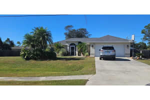 3357 N Chamberlain Blvd, NORTH PORT