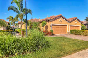 8275 Varenna Dr, SARASOTA 8275 Varenna Dr, SARASOTA