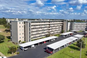 3820 Ironwood Ln W #602-i, BRADENTON