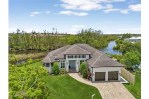 609 Colonial Bay Dr, NOKOMIS