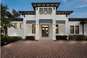 3525 Founders Club Dr, SARASOTA