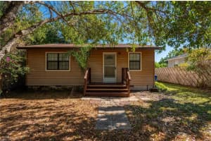 216 Glenwood Ave, OSPREY