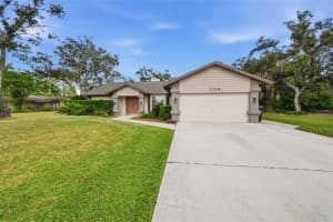 5206 Woodlawn Cir E, PALMETTO