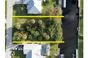 4194 Yucatan Cir, PORT CHARLOTTE