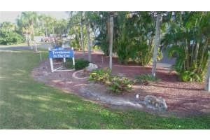 10125 Manatee Ave W #a4, BRADENTON