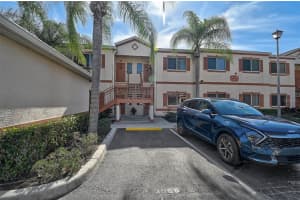 3958 Mediterranea Cir #411, SARASOTA