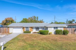 1102 Fruitland Ave, BRADENTON