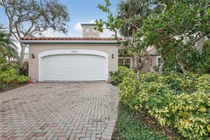 1723 Starling Dr, SARASOTA