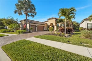 5356 Greenbrook Dr, SARASOTA