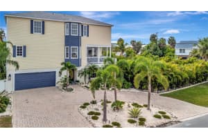 303 58th St, HOLMES BEACH 303 58th St, HOLMES BEACH