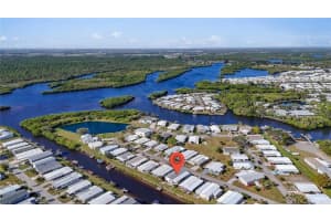 790 Fairmount Dr, NORTH PORT