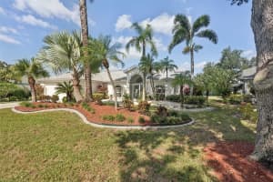 3817 Garden Lakes Estates Dr, BRADENTON