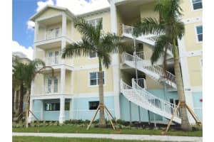 7730 34th Ave W #101, BRADENTON