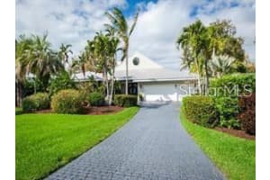 1511 N Lake Shore Dr, SARASOTA