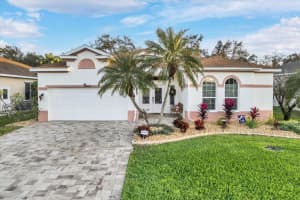 5127 44th St W, BRADENTON