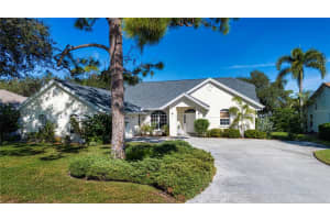 8267 Shadow Pine Way, SARASOTA