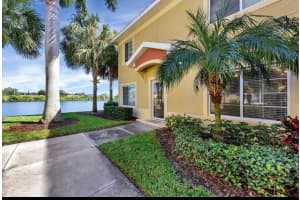 3707 45th Ter W #101, BRADENTON