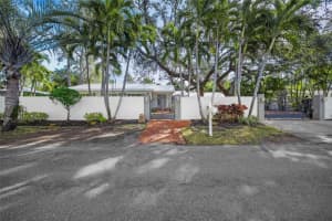 3331 Old Oak Dr, SARASOTA 3331 Old Oak Dr, SARASOTA