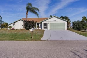 5418 White Ave, PORT CHARLOTTE