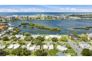 5915 Tidewood Ave #4, SARASOTA