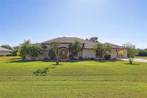 2002 Palm View Rd, SARASOTA