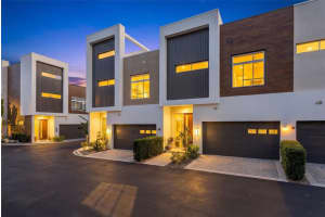 234 Cosmopolitan Ct, SARASOTA